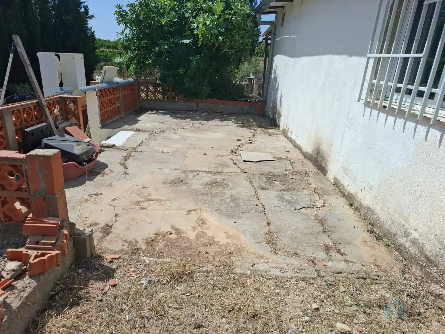 Houses for sale in Poligono 37, Turís