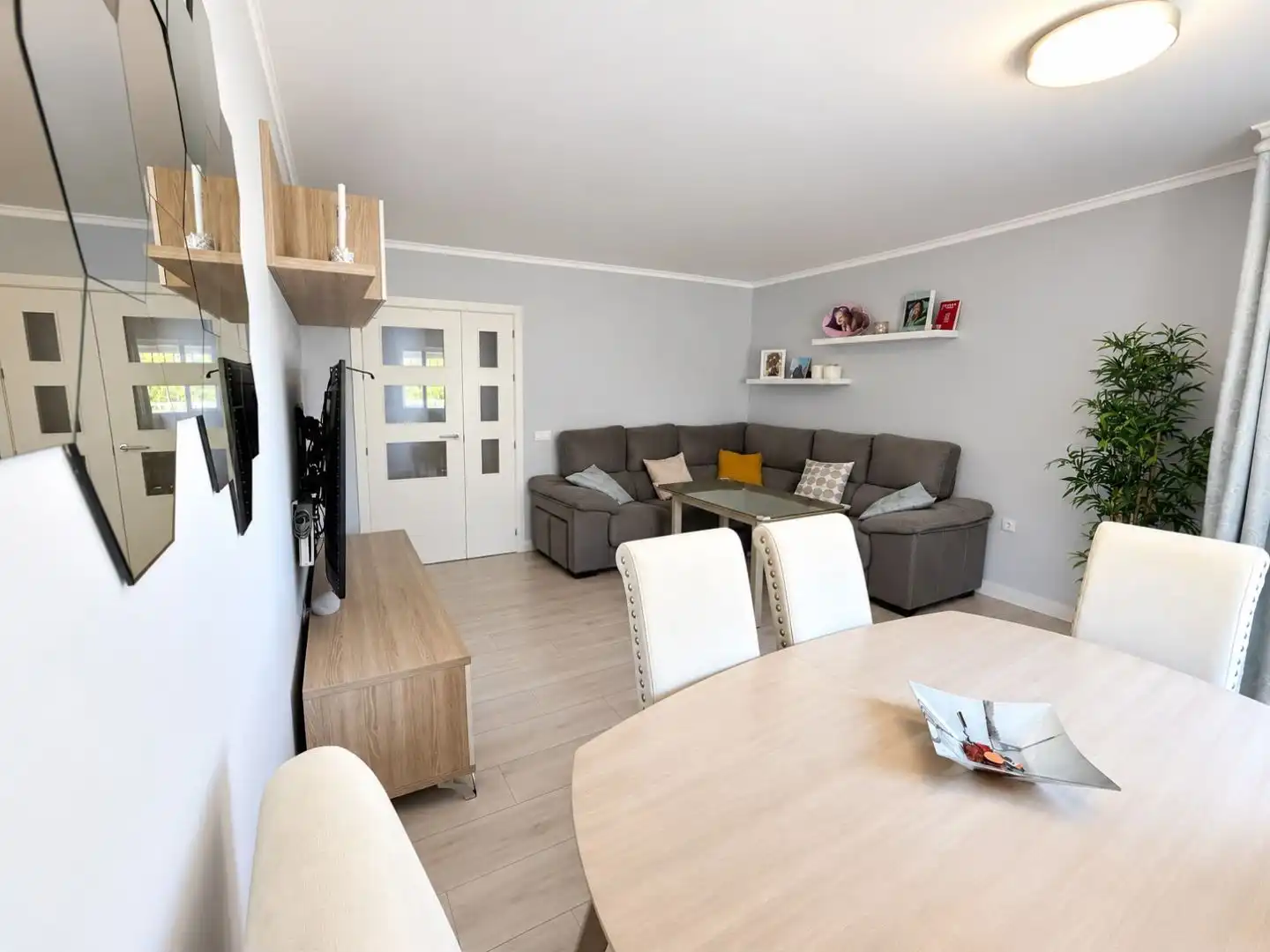 Sala de estar de Piso en venta en Este - Alcosa- Torreblanca