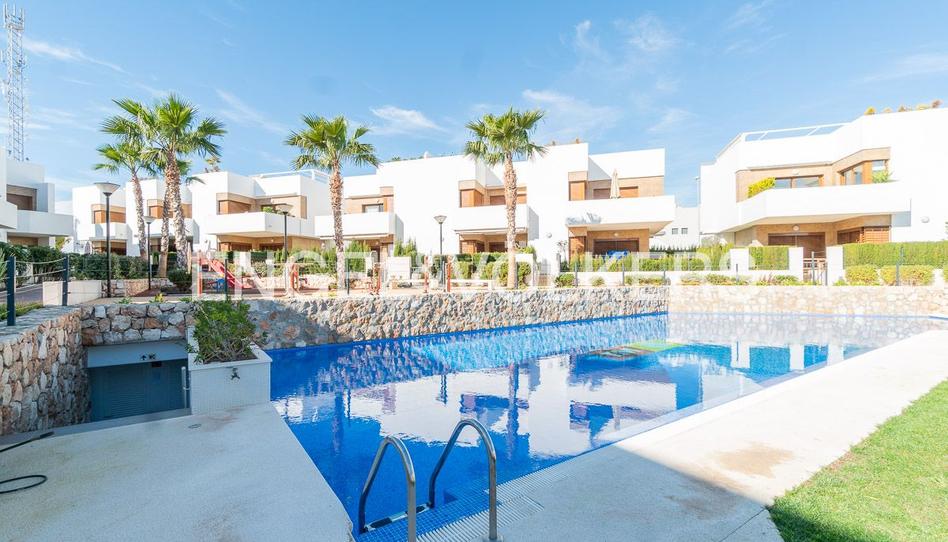 Foto 1 de Apartament en venda a La Zenia, Alicante