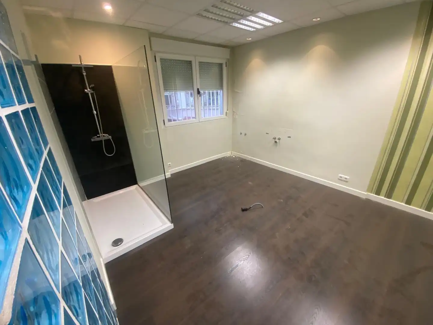 Bathroom of Office for sale in Valladolid  with Heating