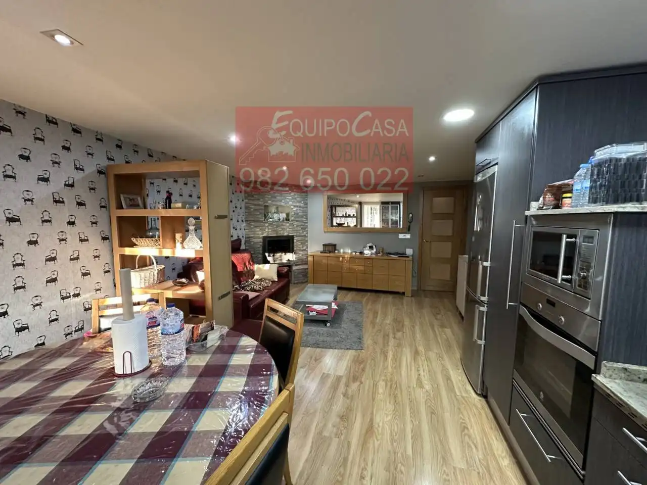 Cocina de Casa adosada en venta en Lugo con Calefacción, Jardín privado y Terraza