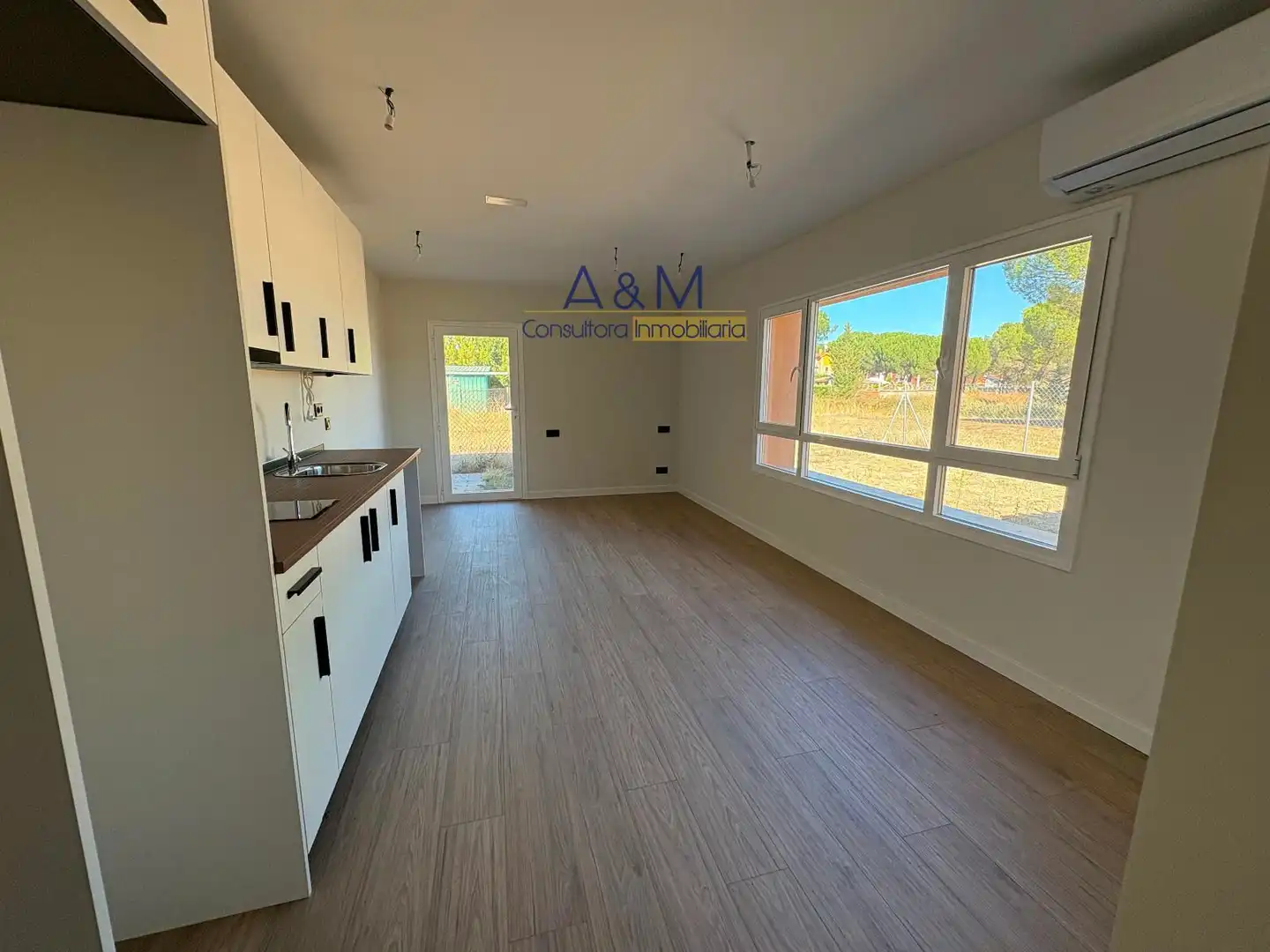 Local en venta en Cubera, Aldeamayor de San Martín