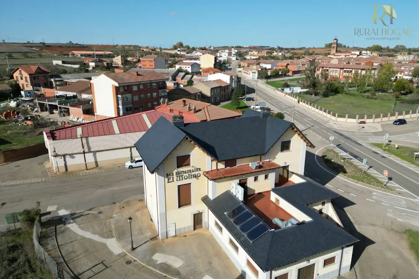 Geschaftsraum zum Verkauf in Carretera Santa María, Villamañán