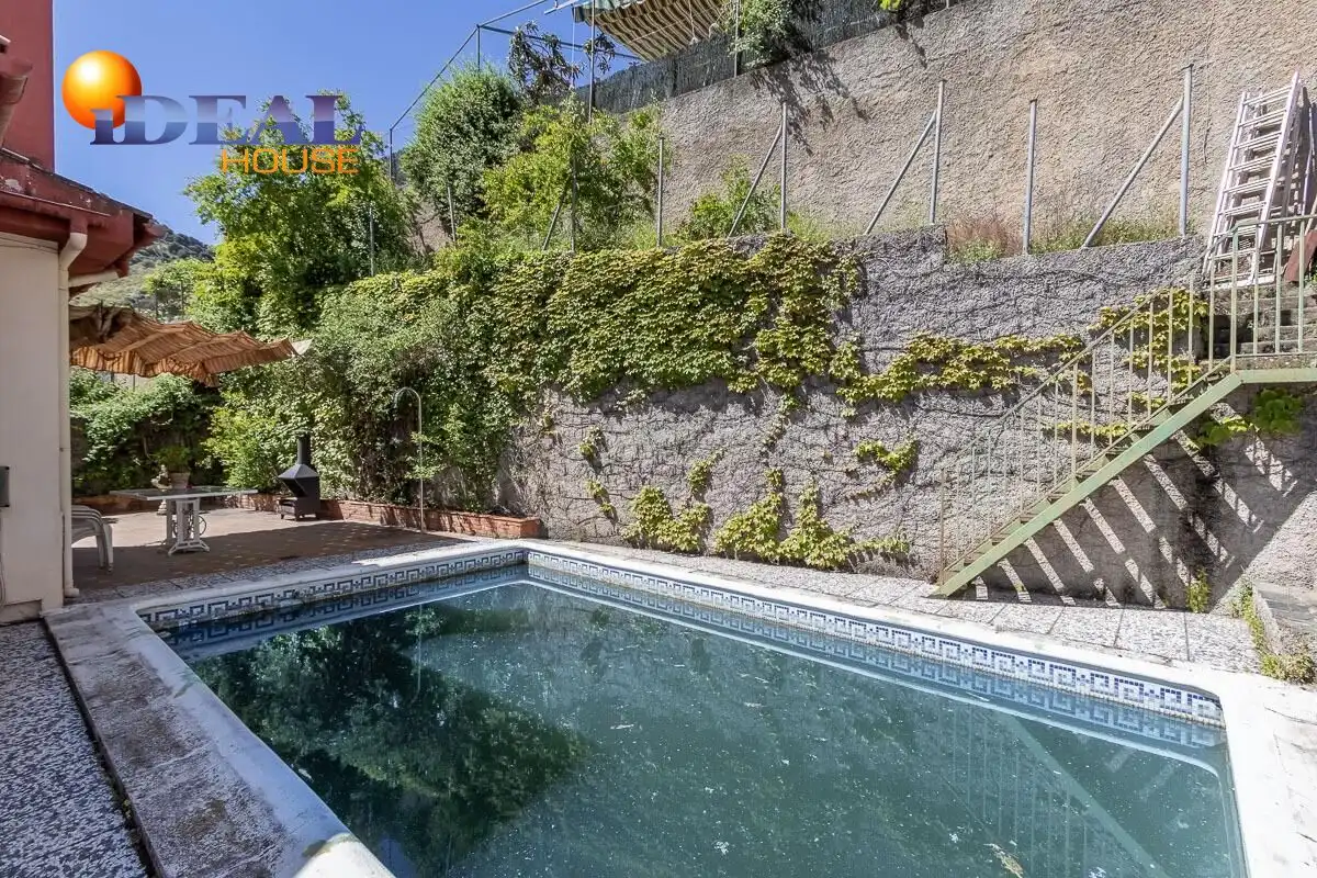 Villa mit Pool zum Verkauf in Pinos Genil, imagen 2