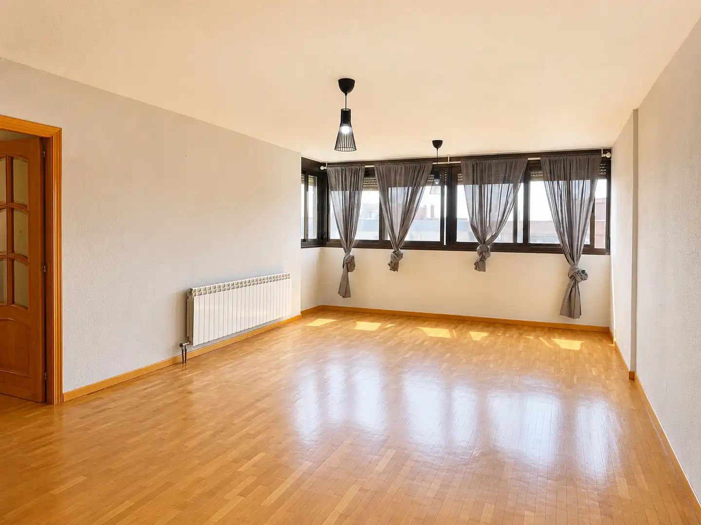 Living room of Flat for sale in Coslada  with Air Conditioner and Heating