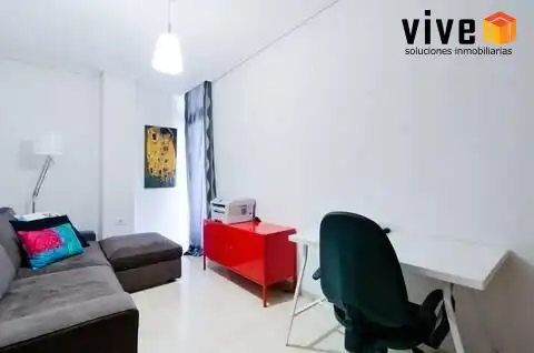 Sala d'estar de Pis en venda en Cádiz amb Aire condicionat, Calefacció i Moblat