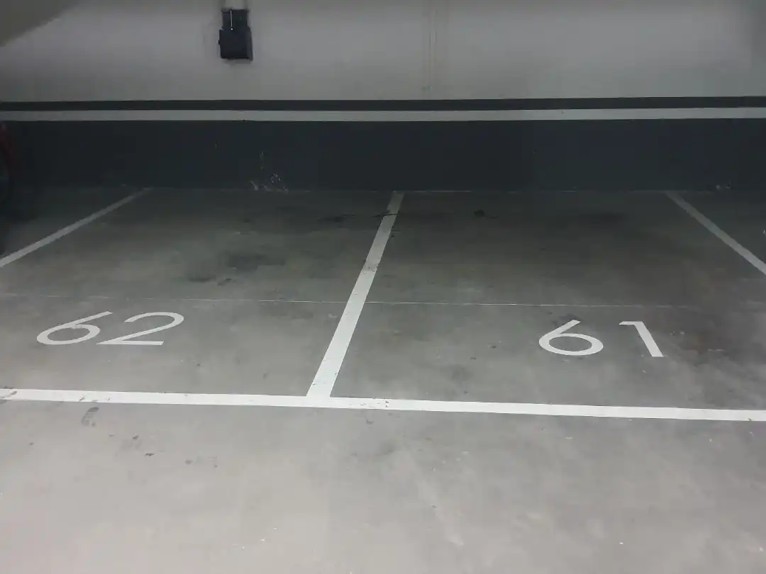 Garage for rent in Zaragoza, Zaragoza
