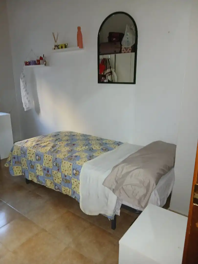 Schlafzimmer von Wohnung zum Verkauf in Sevilla mit Klimaanlage, Möbliert und Waschmaschine