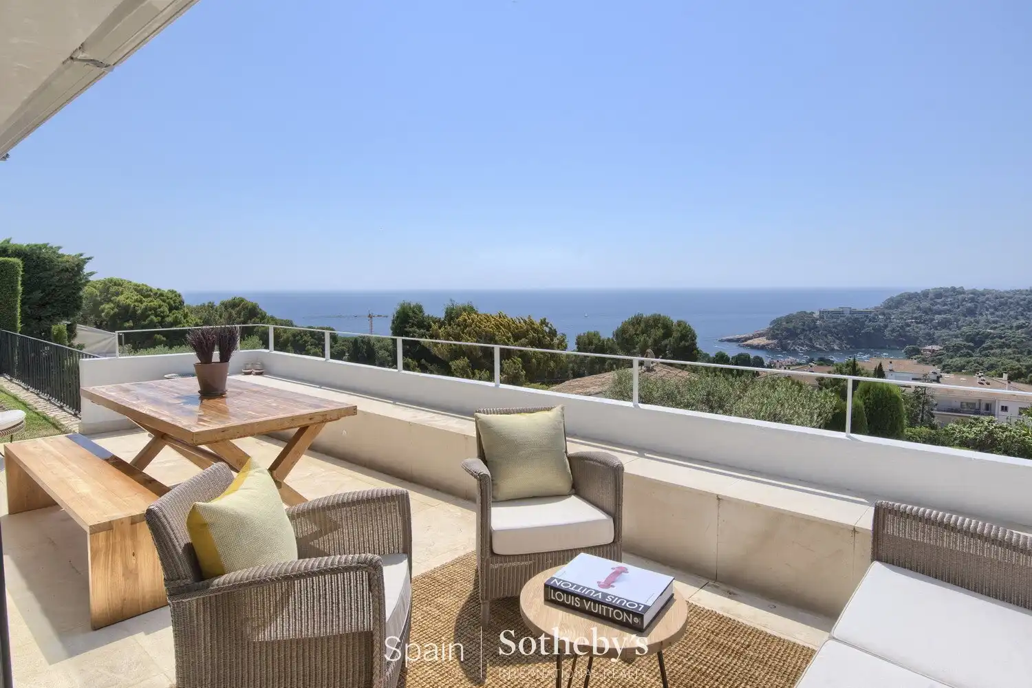 Terraza de Apartamento en venta en Begur con Aire acondicionado, Calefacción y Jardín privado