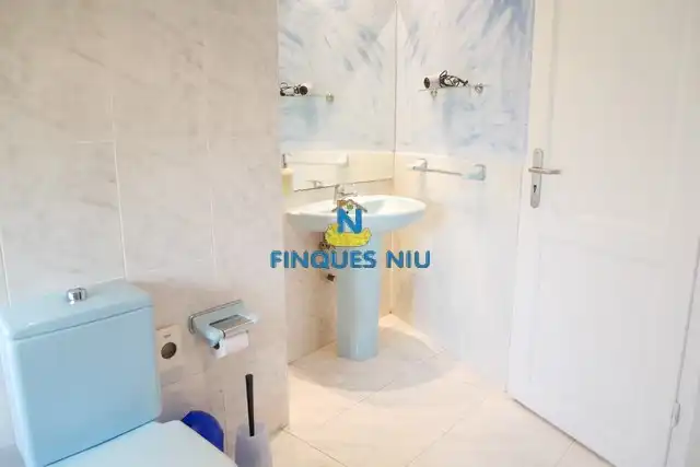 Casa con piscina en venta en Carrer Sant Martí, imagen 124