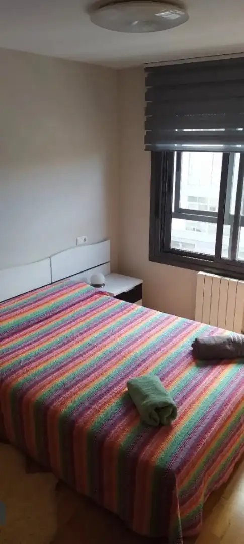 Schlafzimmer von Wohnungen zur Miete in Vilagarcía de Arousa mit Terrasse, Abstellraum und Möbliert