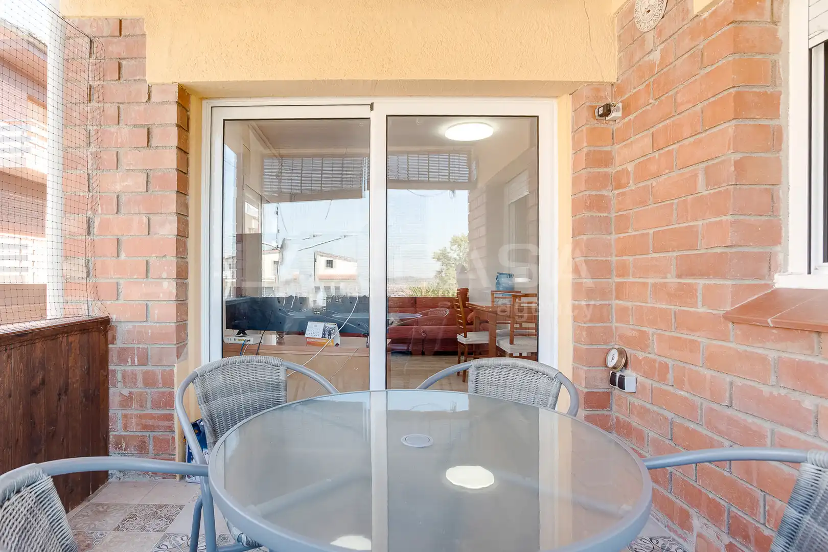 Terrasse von Einfamilien-Reihenhaus zum Verkauf in Les Franqueses del Vallès mit Klimaanlage, Heizung und Parkett