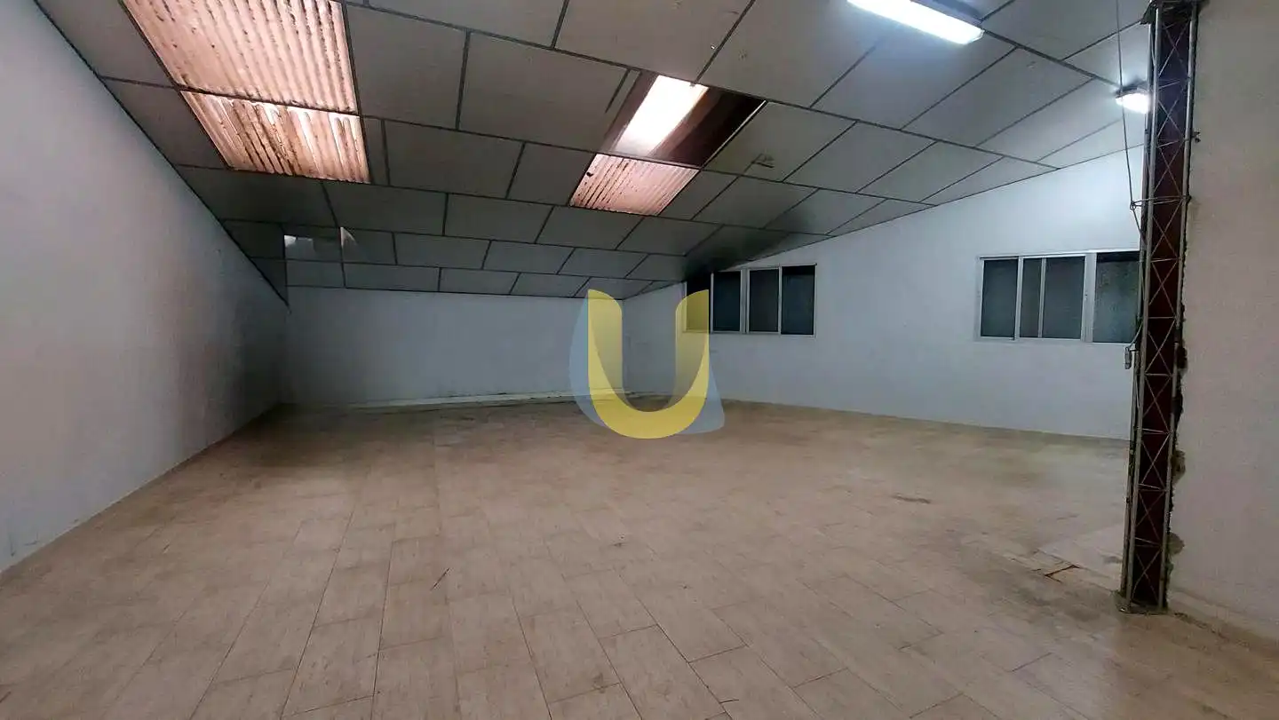 Nave industrial de alquiler en Fuenlabrada II - El Molino