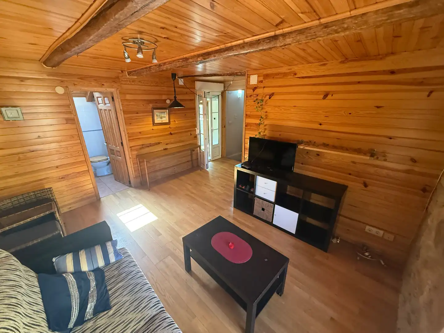 Sala de estar de Casa o chalet en venta en Bembibre con Jardín privado y Amueblado