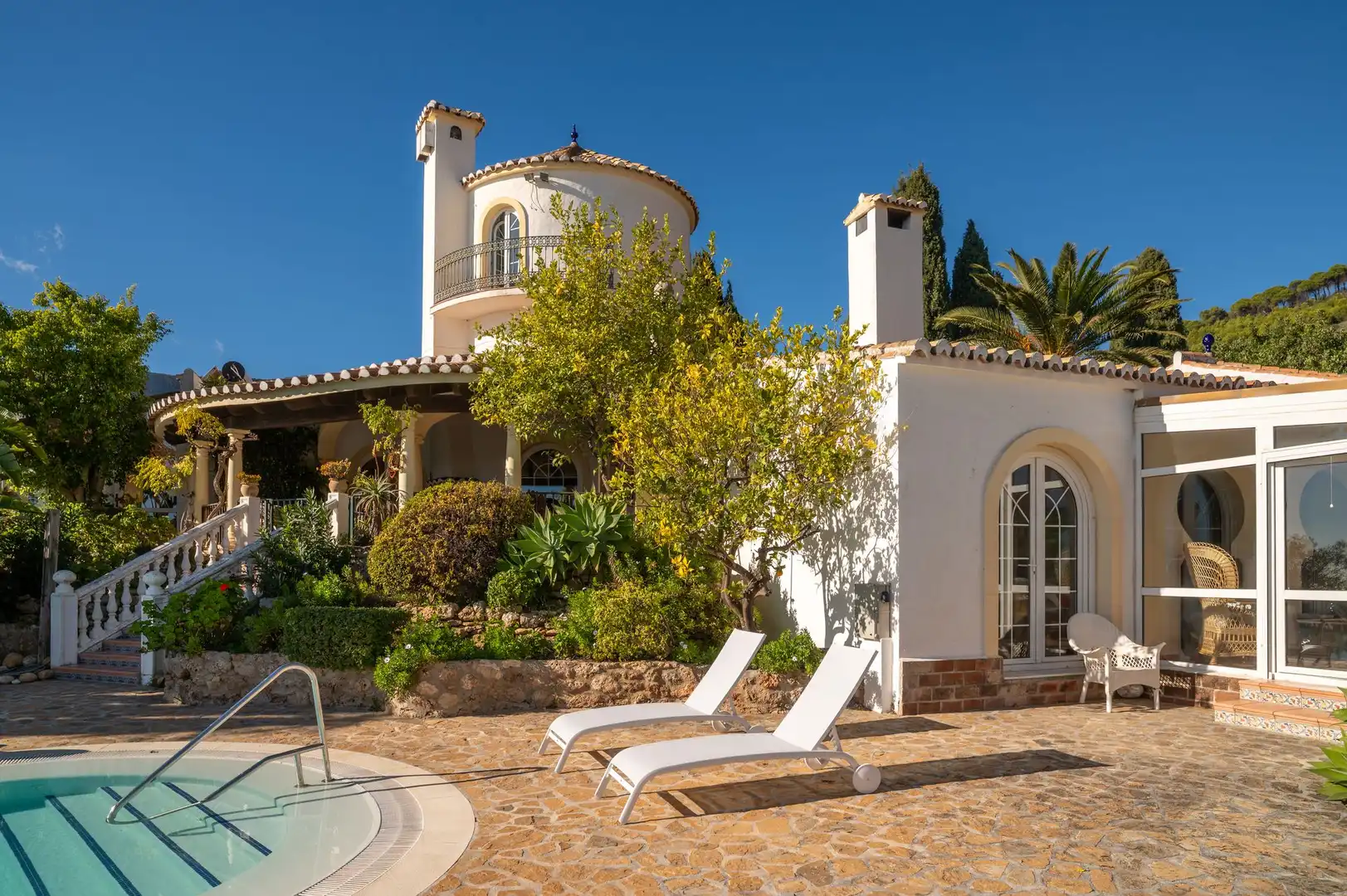 Vista exterior de Casa o xalet en venda en Mijas amb Terrassa