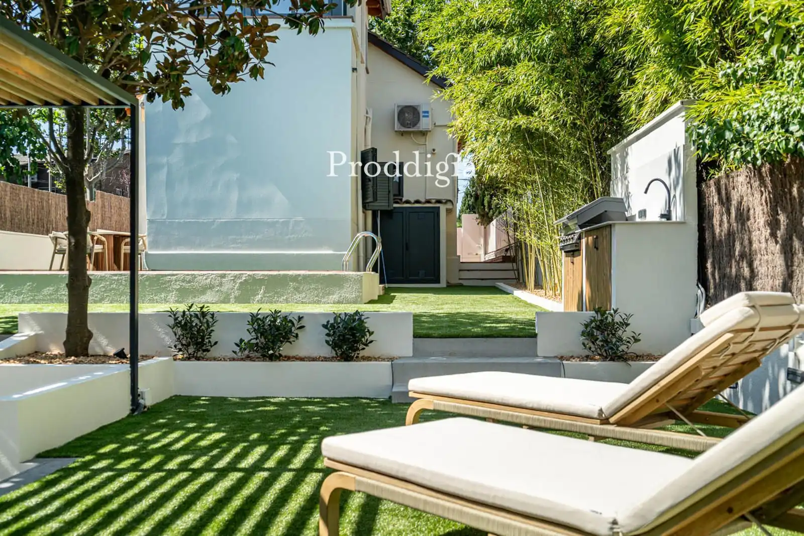 Garden of Houses for rent in Sant Cugat del Vallès  with Air Conditioner, Swimming Pool and Alarm