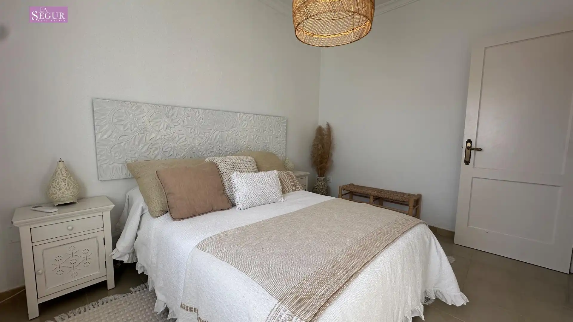 Habitación de Finca rústica en venta en Barbate con Aire acondicionado, Jardín privado y Terraza