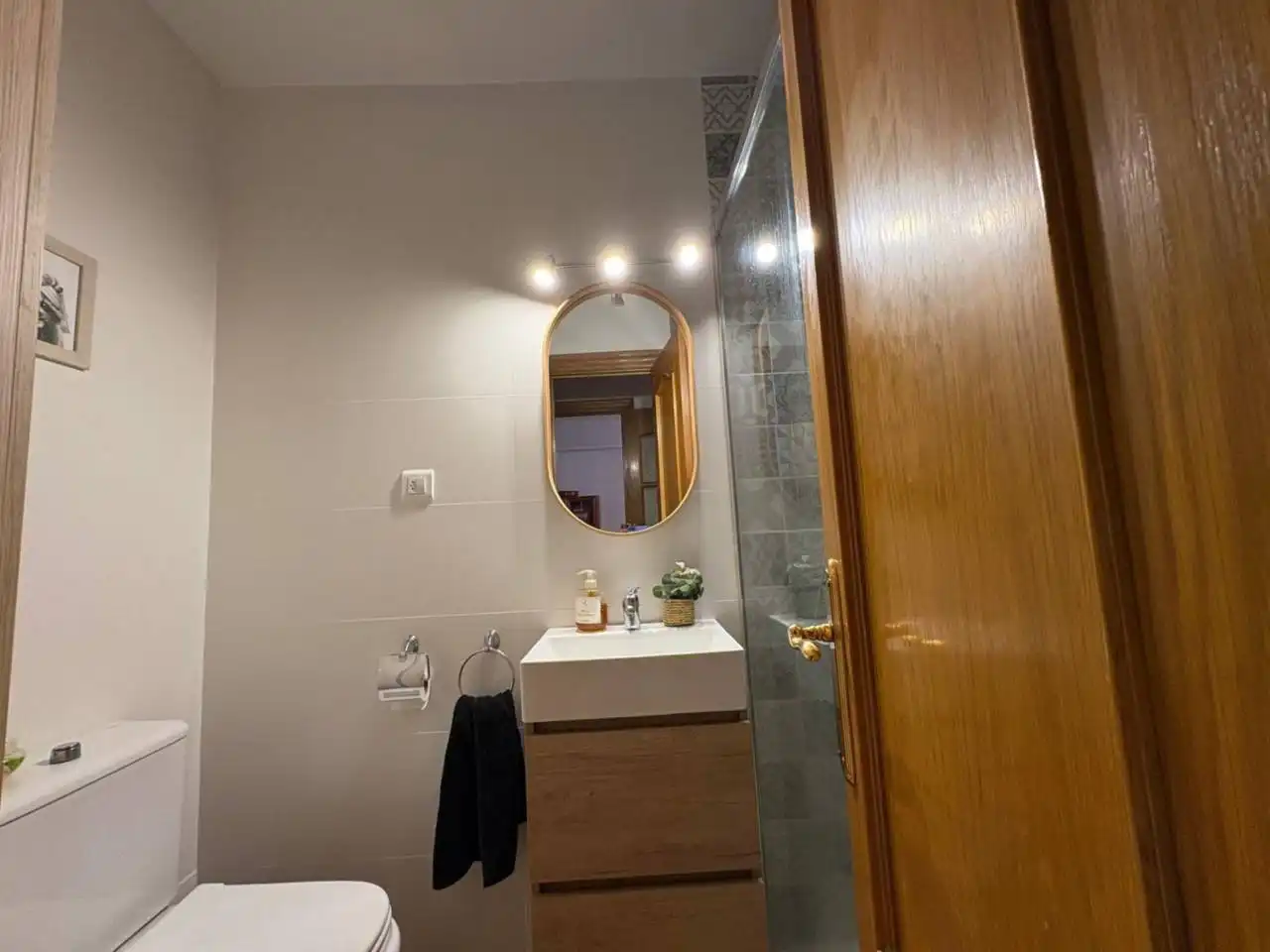 Bathroom of Flat for sale in Alicante / Alacant  with Air Conditioner, Storage room and Furnished