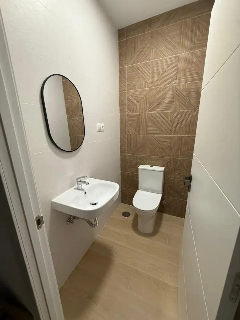 Baño de Piso de alquiler en Málaga con Aire acondicionado, Amueblado y Horno