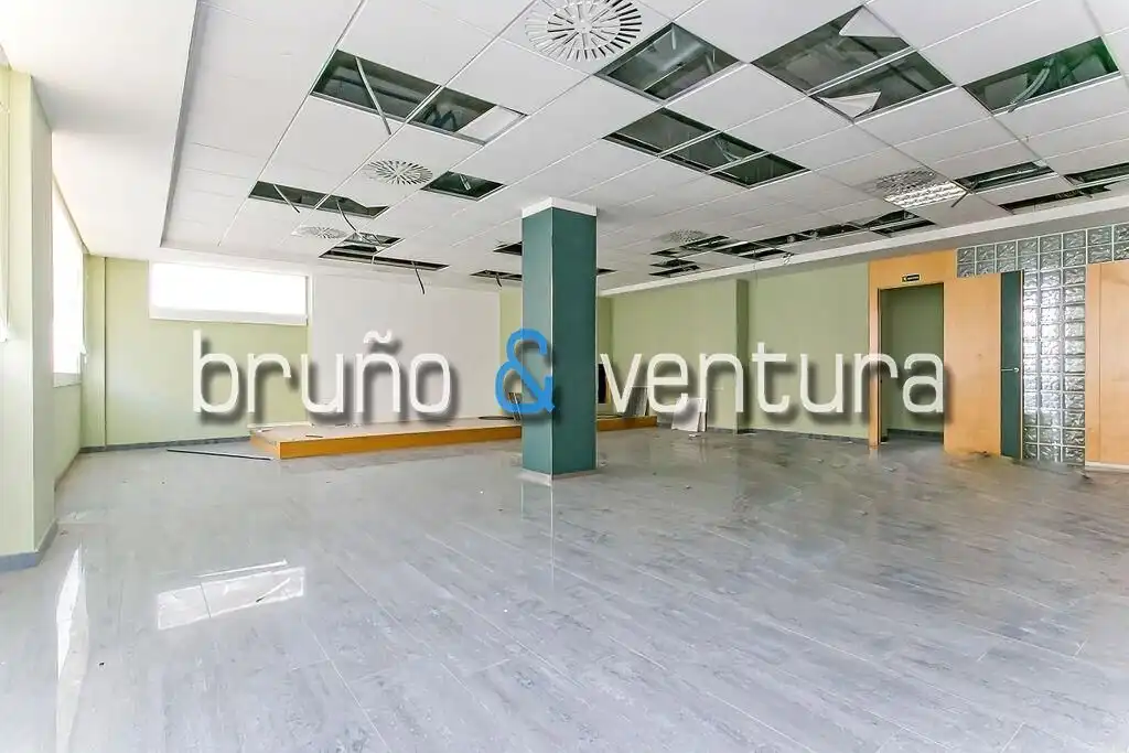 Local comercial en venda a Centre Vila, imagen 15