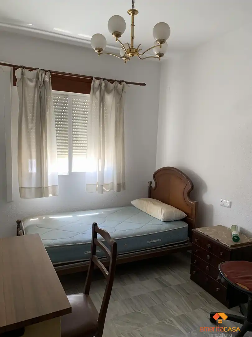 Habitación de Piso en venta en Almendralejo con Trastero