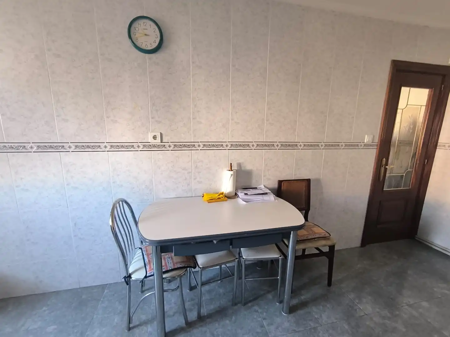 Comedor de Piso en venta en Bilbao  con Calefacción, Parquet y Amueblado