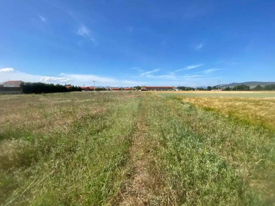 Residential land for sale in Medina de Pomar, imagen 2