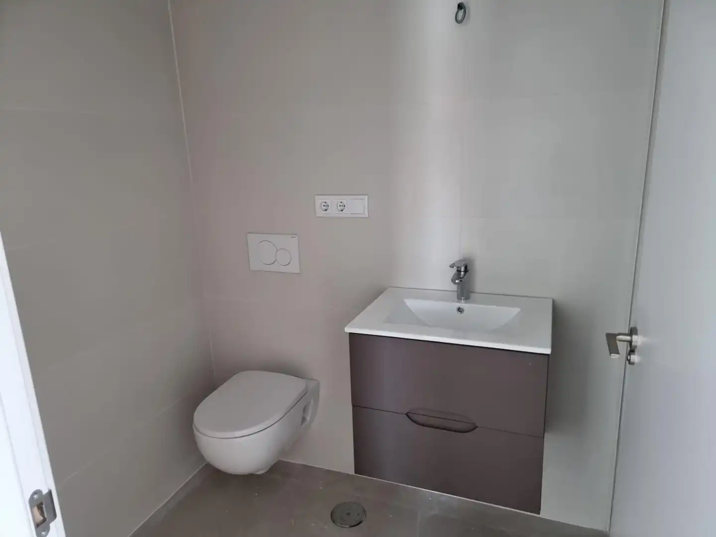 Apartamento con piscina en venta en Marisol Park - Ortembach - Los Almendros, imagen 5