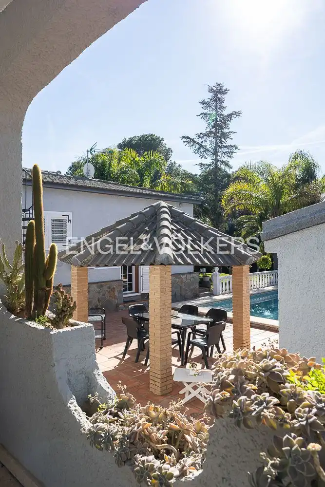 Terrace of Houses for sale in Paterna  with Air Conditioner, Heating and Private garden