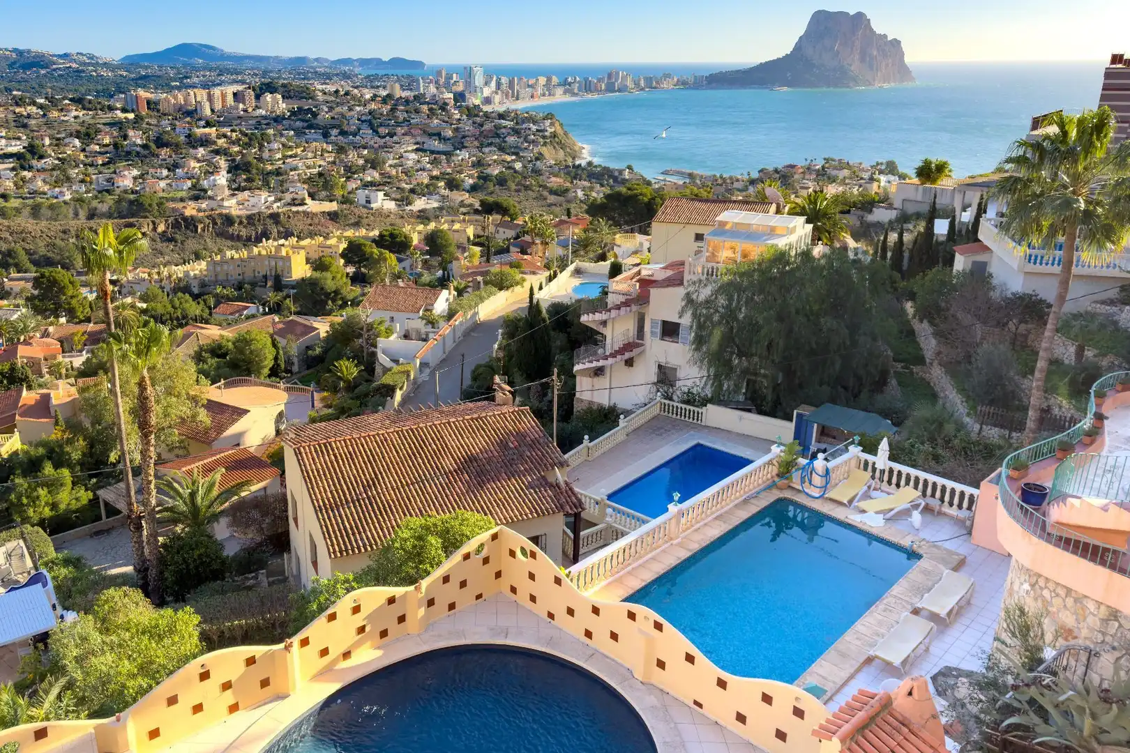 Exterior view of Houses for sale in Calpe / Calp