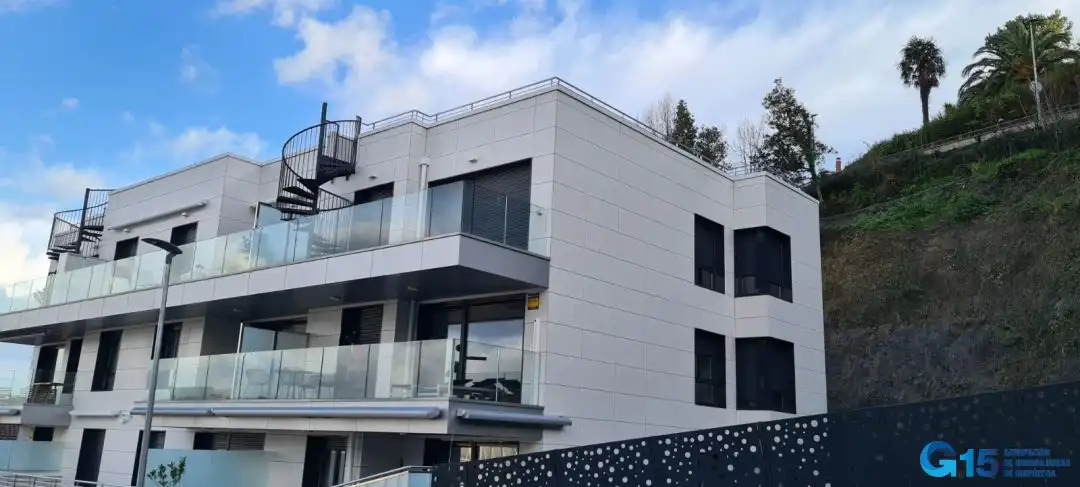Außenansicht von Dachboden zum Verkauf in Astigarraga mit Heizung und Terrasse