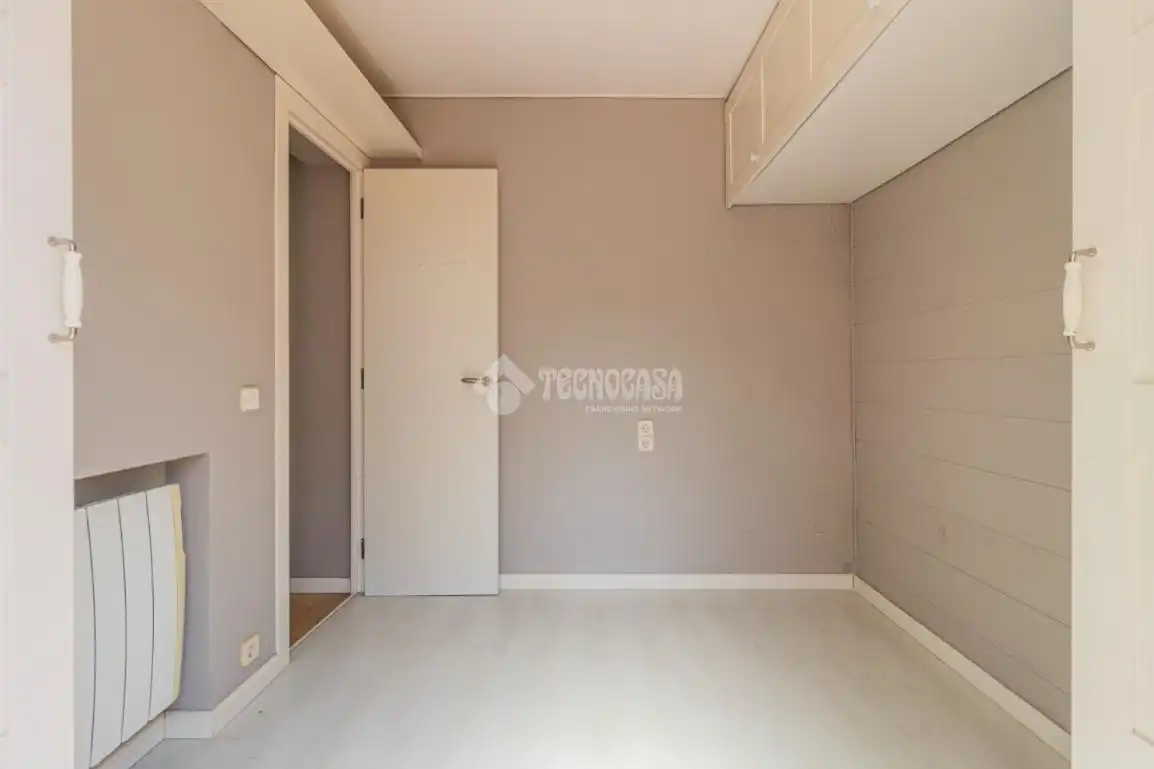 Habitación de Ático en venta en Sant Cugat del Vallès con Balcón