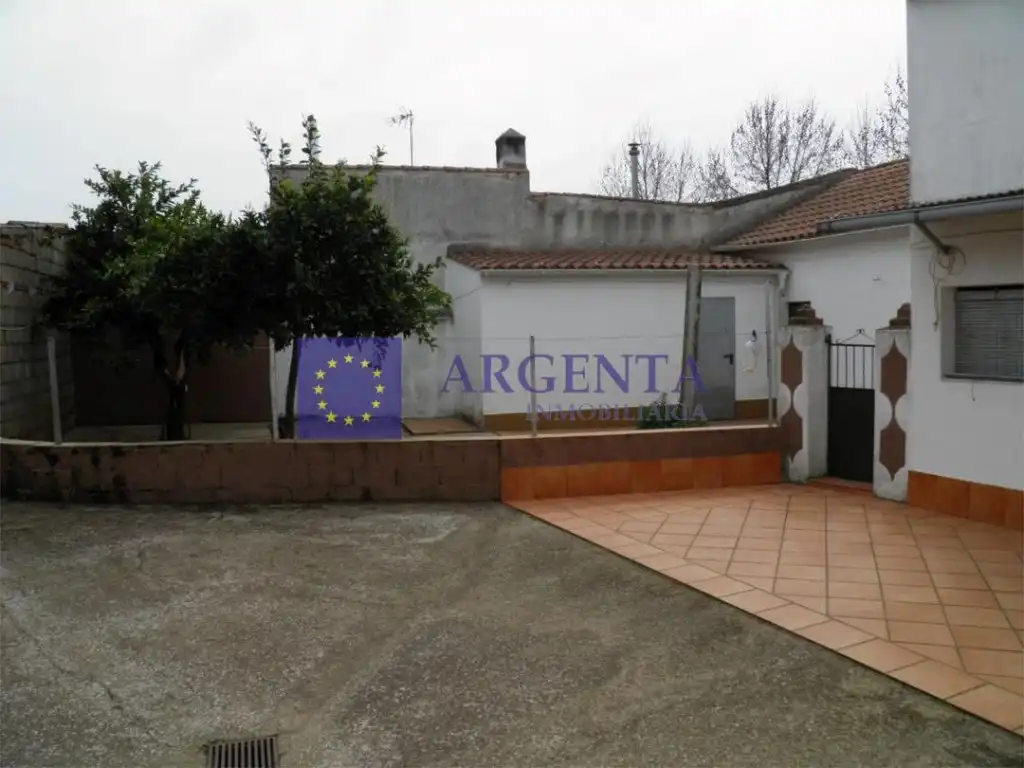 Houses for sale in Valdesalor - Rincón de Ballesteros