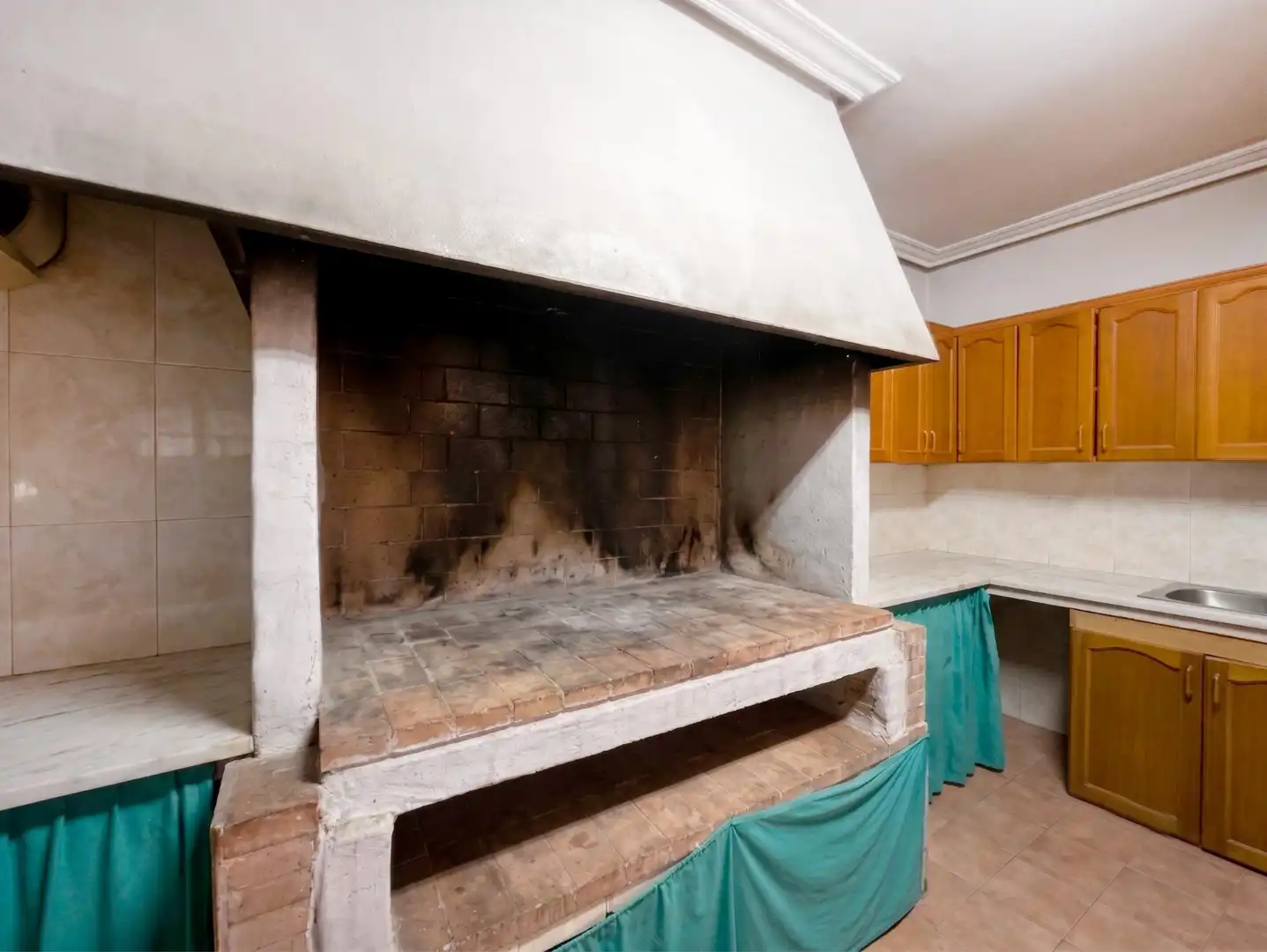 Kitchen of Houses for sale in Novelda  with Private garden, Terrace and Storage room
