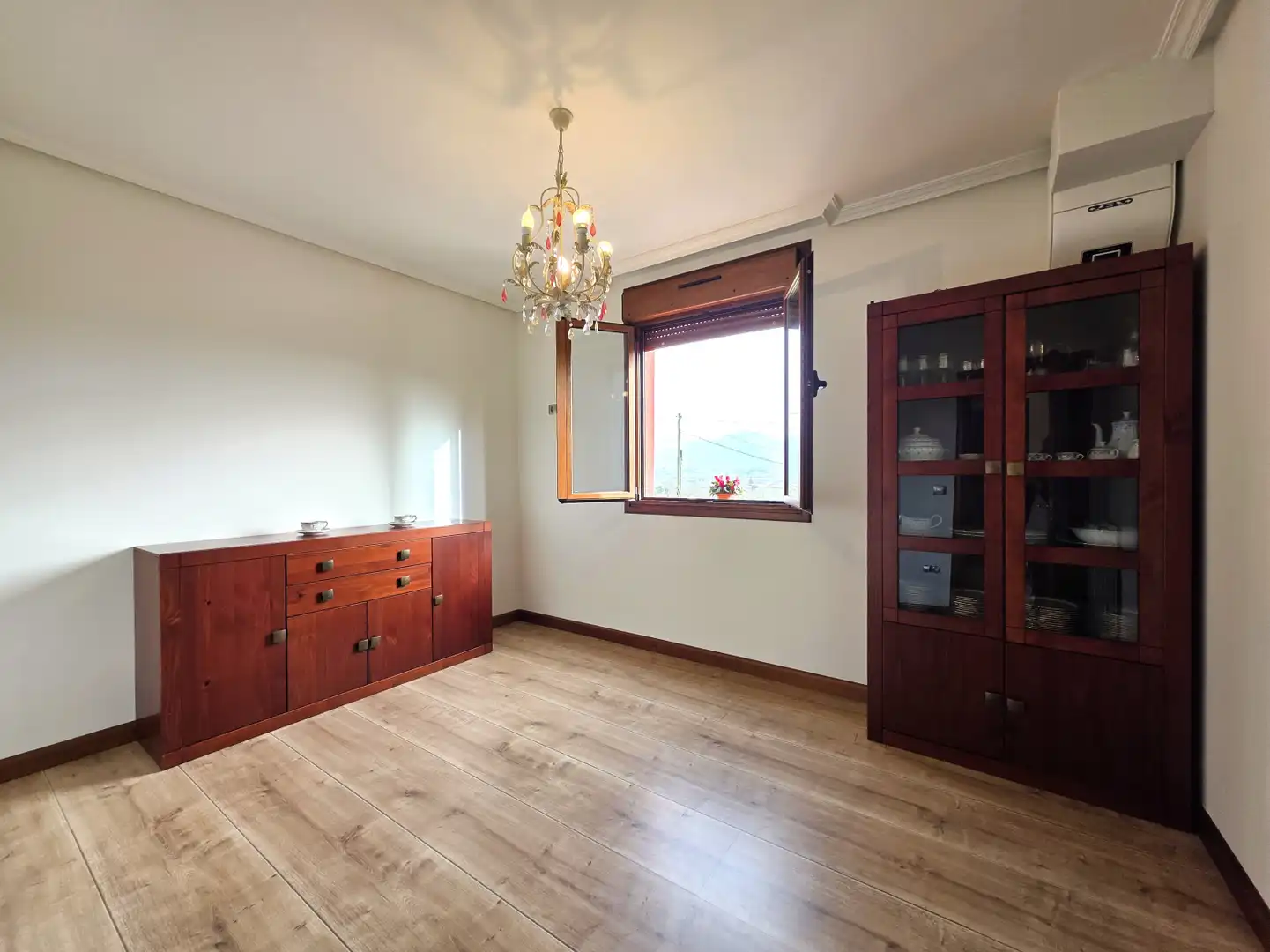 Dining room of Houses for sale in Nava  with Heating, Private garden and Terrace
