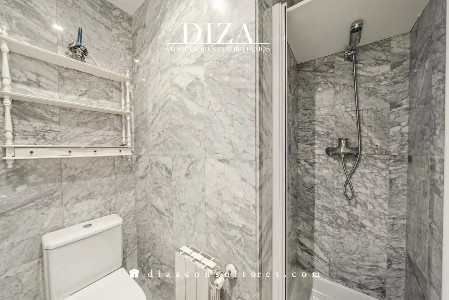 Baño de Piso en venta en Madrid con Aire acondicionado, Calefacción y Parquet