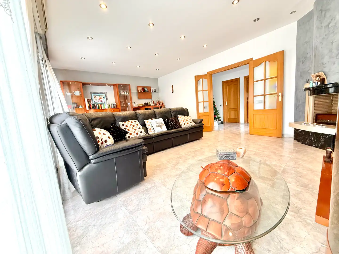 Sala d'estar de Casa o xalet en venda en Tiana amb Aire condicionat, Calefacció i Jardí privat