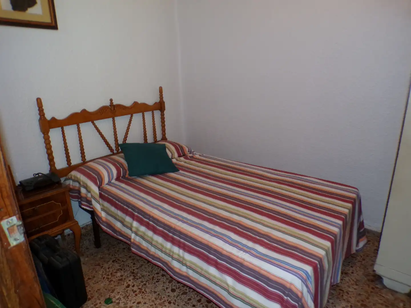 Dormitori de Casa o xalet en venda en Tavernes Blanques amb Jardí privat