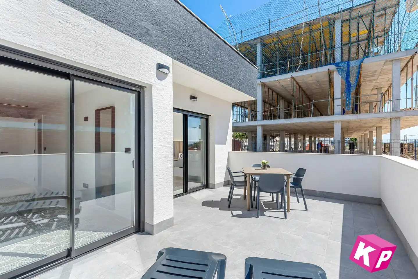 Terraza de Piso en venta en Guardamar del Segura con Aire acondicionado, Jardín privado y Terraza