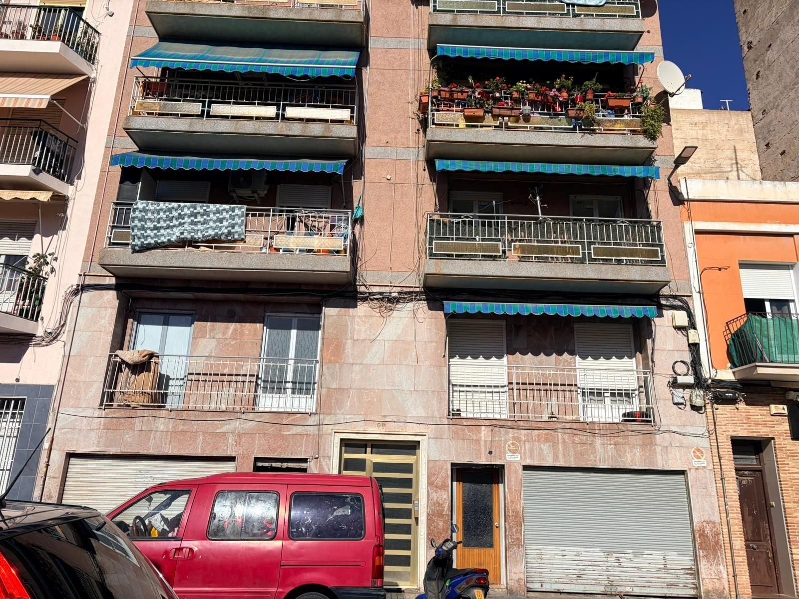 Vista exterior de Pis en venda en Elche / Elx