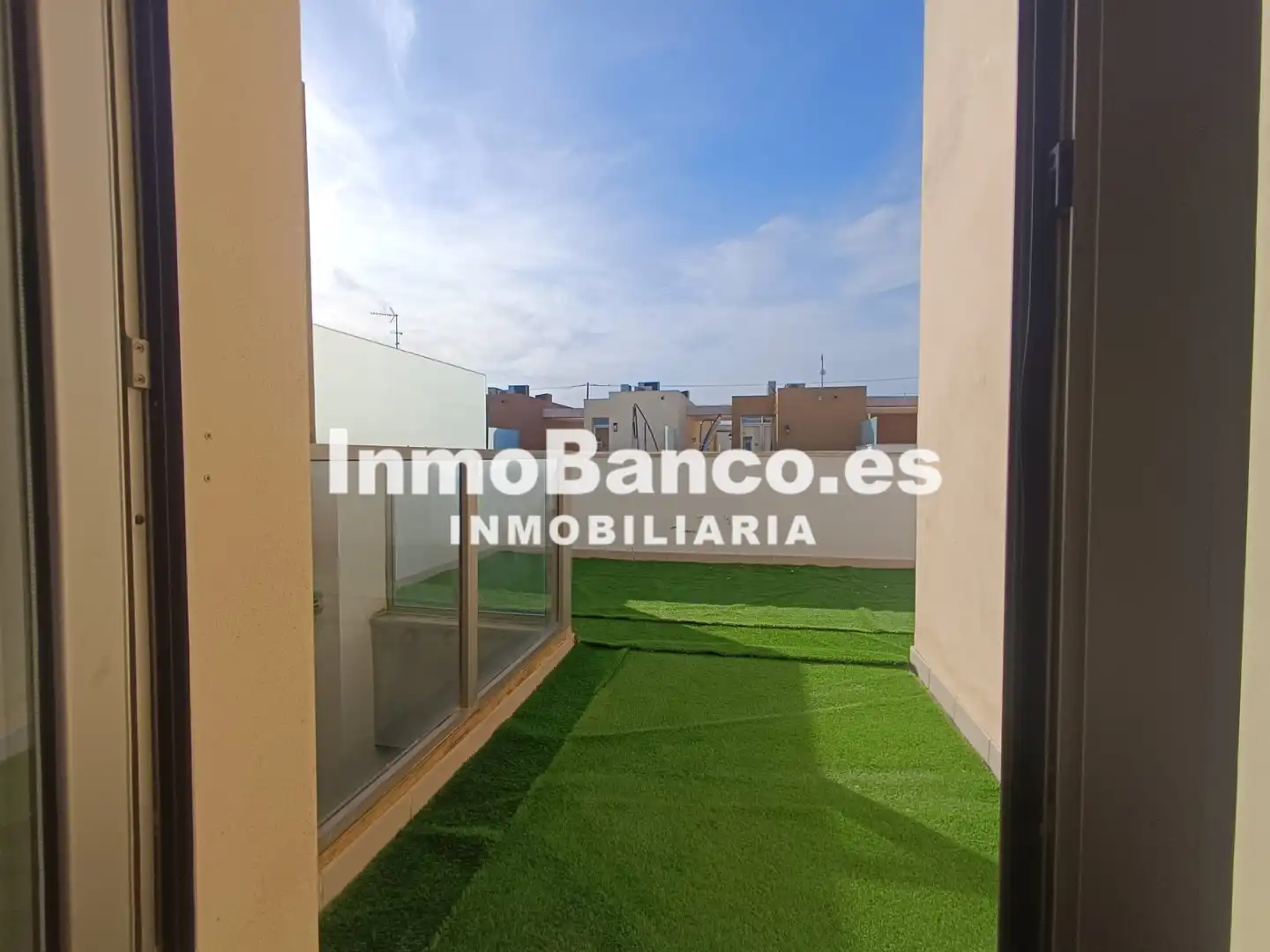 Terraza de Casa adosada de alquiler en La Pobla de Vallbona con Terraza