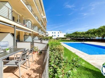 Piano terra con balcone in vendita a MARITIM
