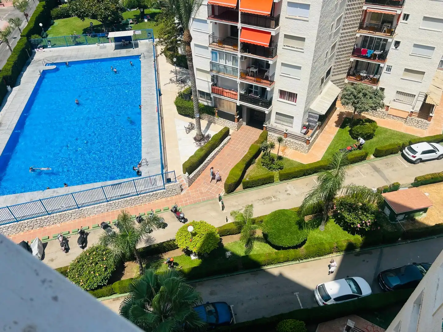 Schwimmbecken von Wohnungen zur Miete in Fuengirola mit Klimaanlage, Terrasse und Möbliert
