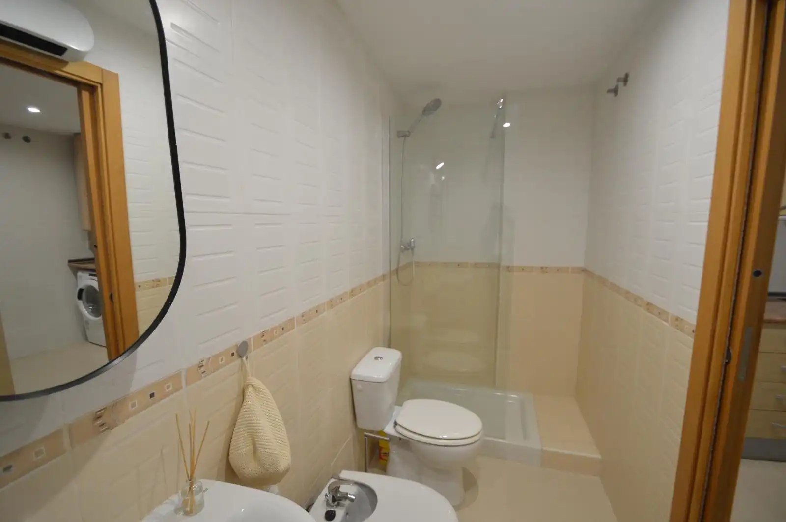 Bathroom of Flat for sale in Benicarló  with Furnished, Oven and Balcony