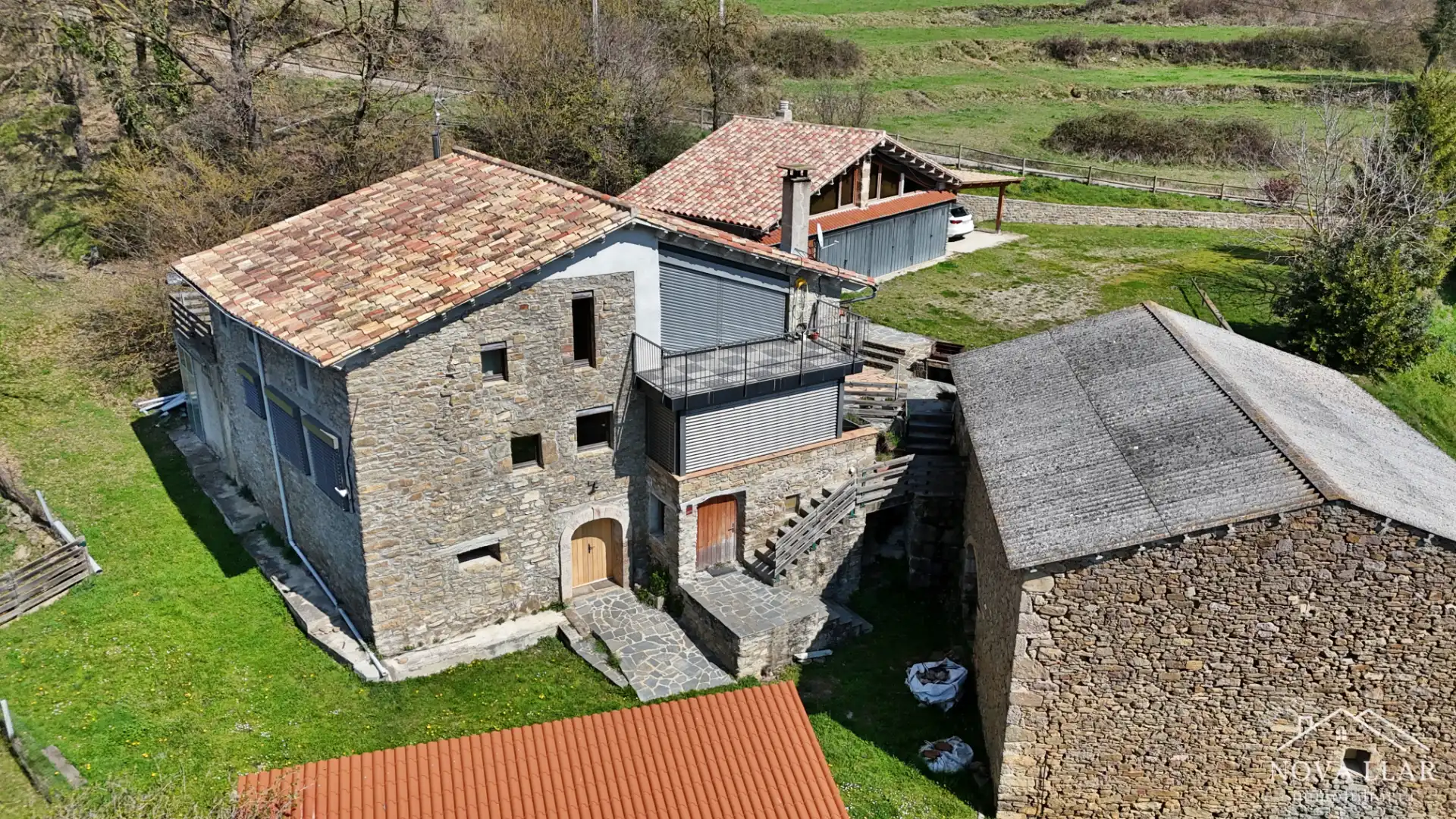 Vista exterior de Finca rústica en venta en Les Llosses con Calefacción, Jardín privado y Parquet