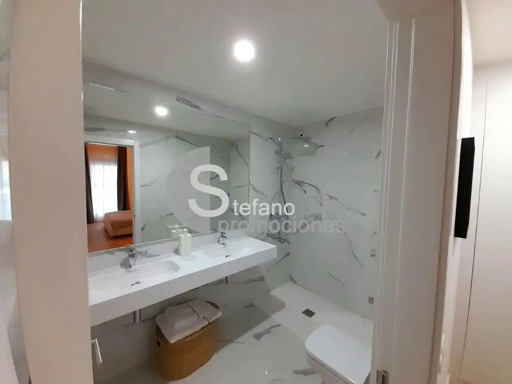 Baño de Ático en venta en Málaga con Aire acondicionado, Calefacción y Terraza