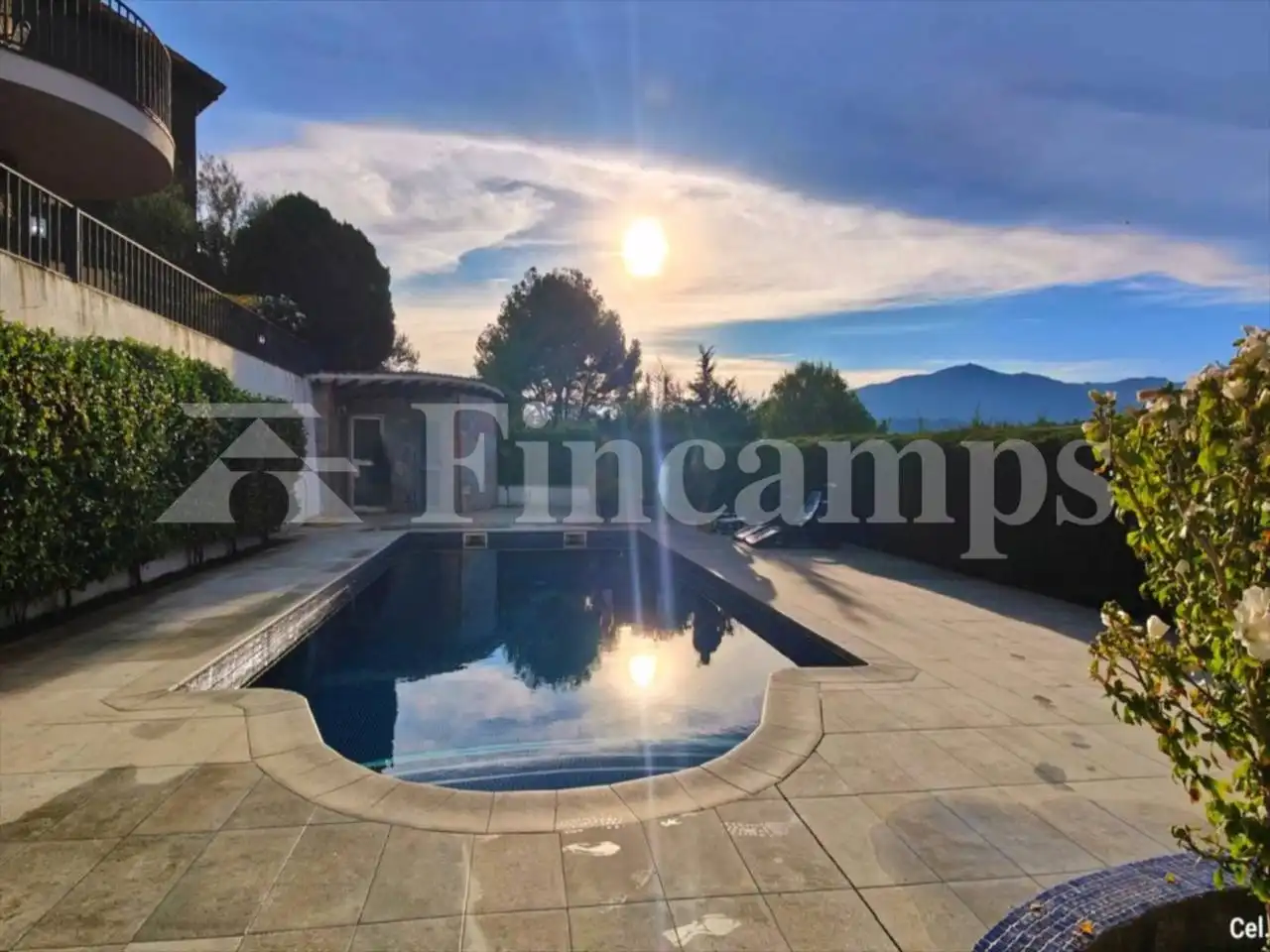 Piscina de Casa o chalet en venta en Castellar del Vallès con Calefacción, Jardín privado y Terraza