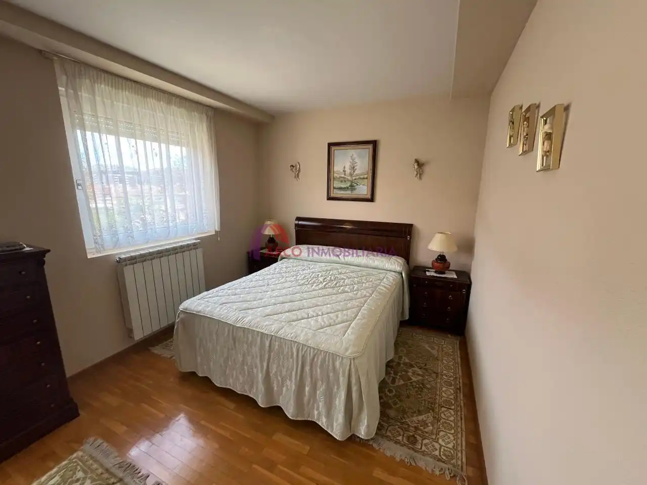 Bedroom of Detached homes for sale in Burgos  with Heating, Private garden and Parquet flooring