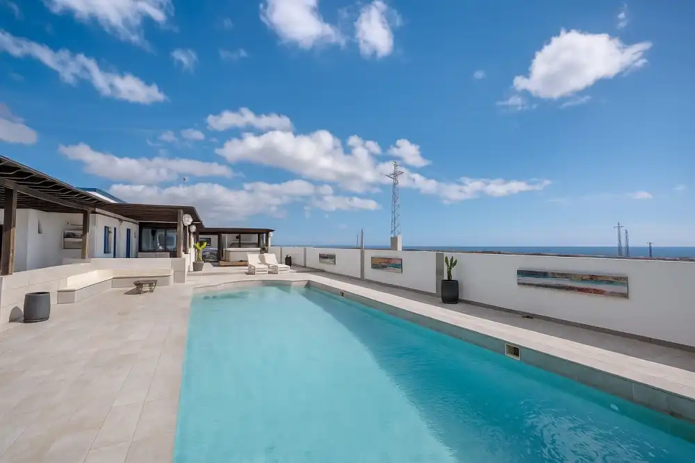Swimming pool of Houses for sale in Tías