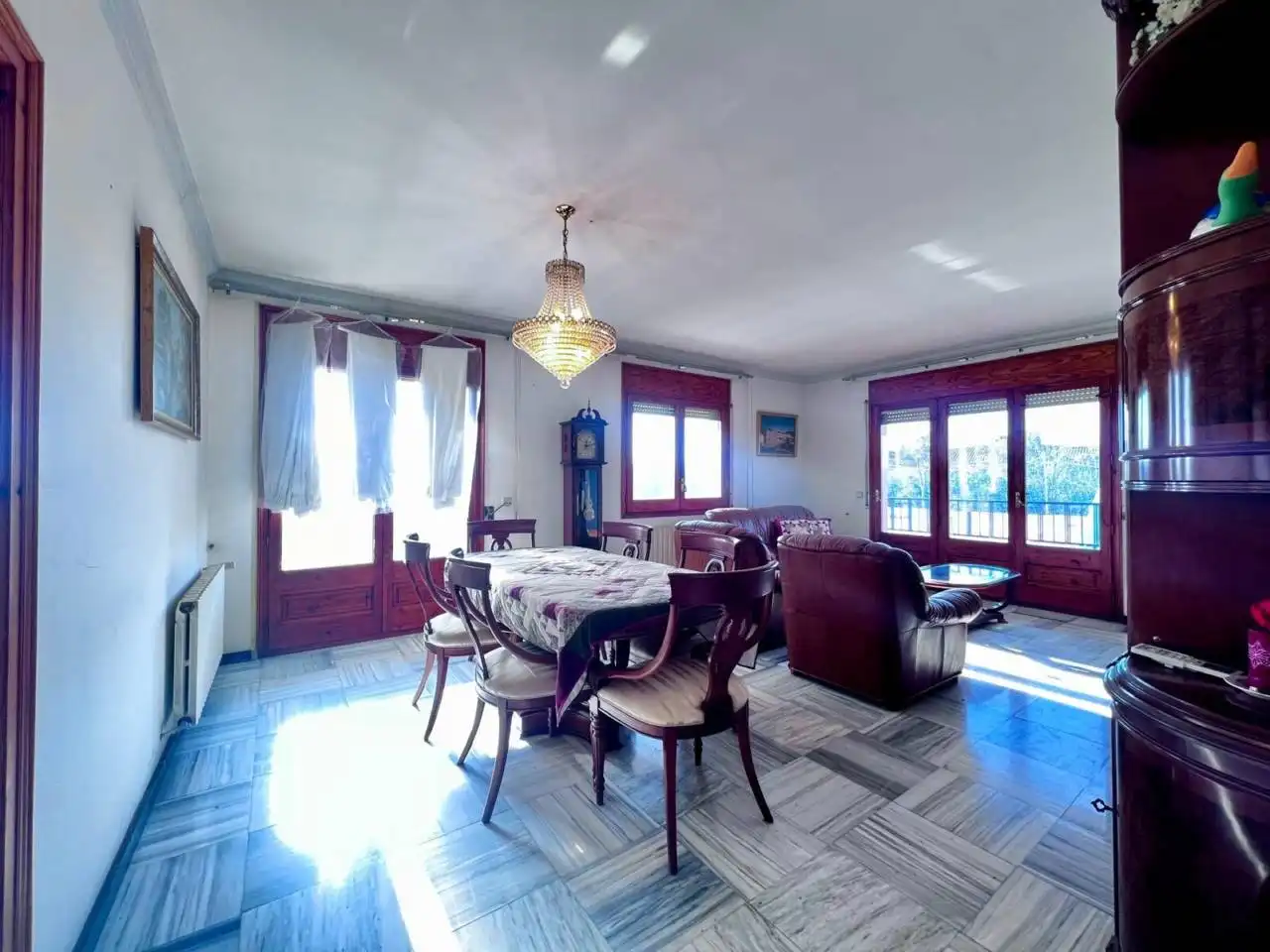 Comedor de Casa o chalet de alquiler en Cervià de Ter con Aire acondicionado, Calefacción y Amueblado